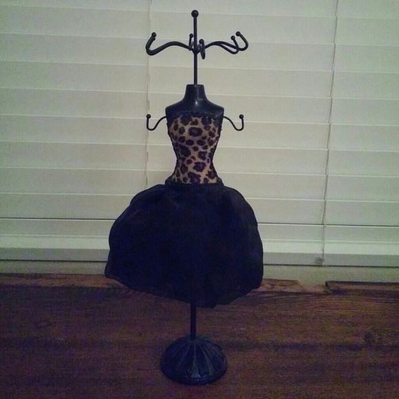 Jewelry stand - Picture 1 of 4