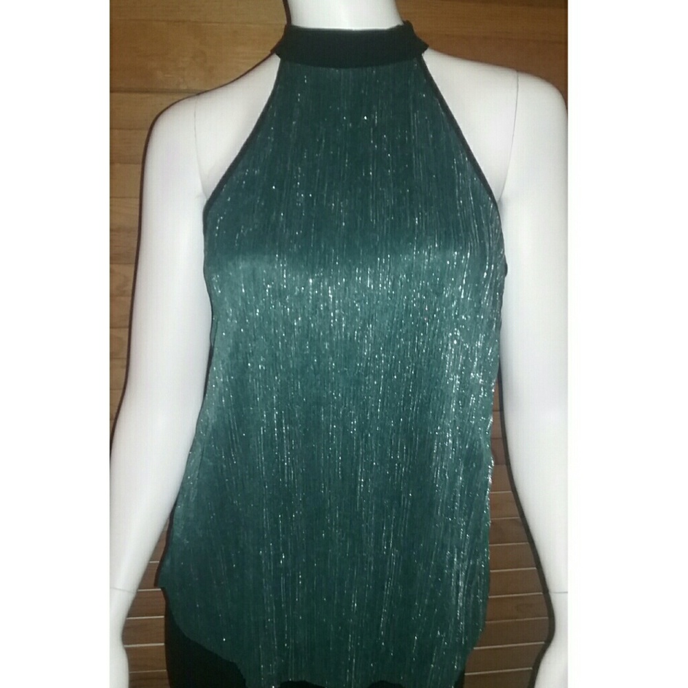 💗💟Rue 21 Shimmering Green Top, size small💟💗NWT