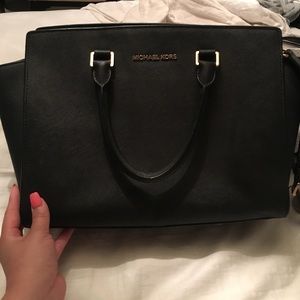 Large Selma Michael kors purse