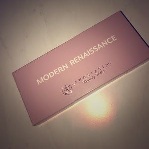Brand new Anastasia Beverly Hills