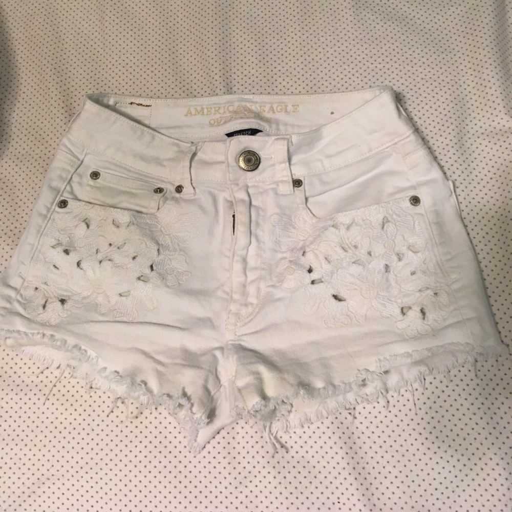 White high rise shorts