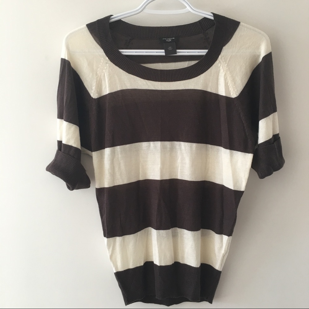 ANN TAYLOR PETITE BROWN CREAM STRIPE SWEATER