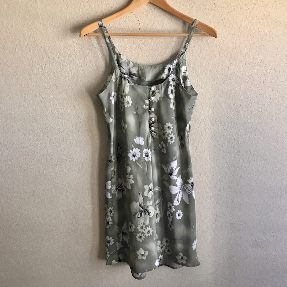 Especially Yours Floral Summer  size 7/8