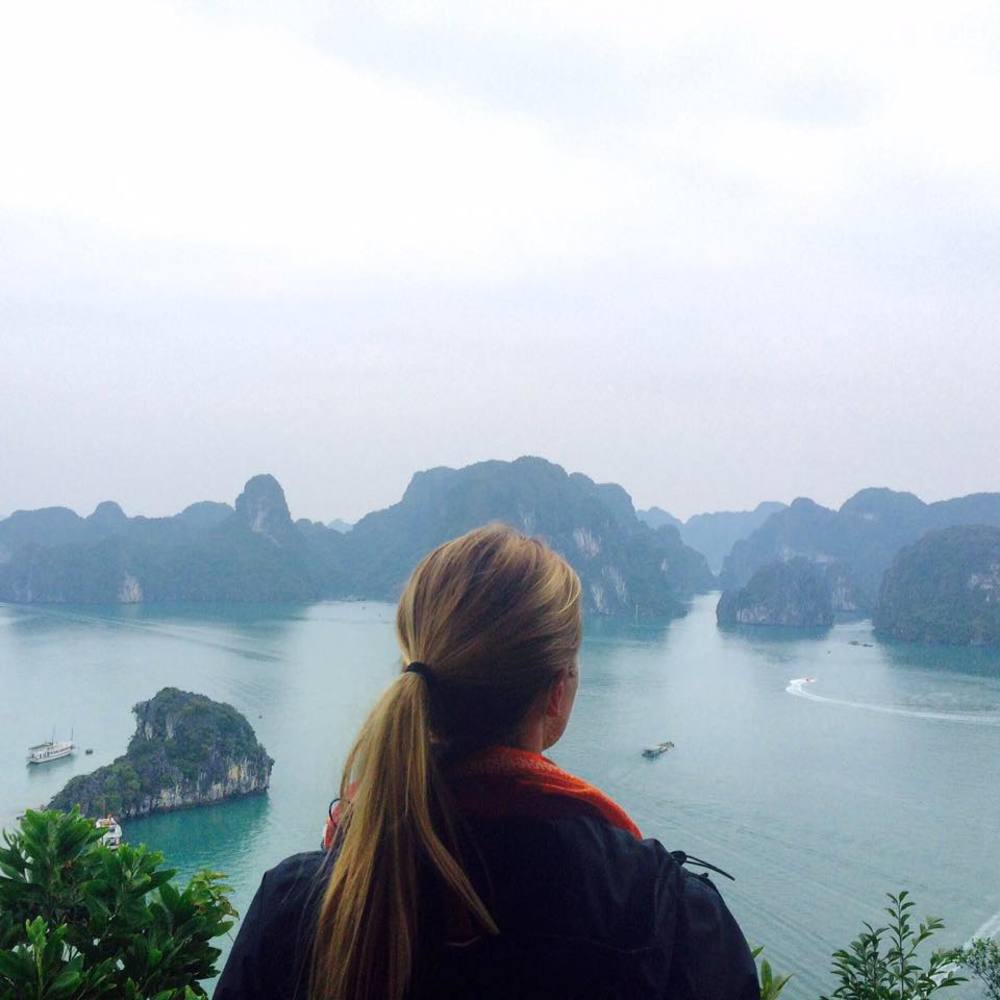 Meet your Posher, Whitney