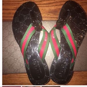 Gucci Flip Flops 38