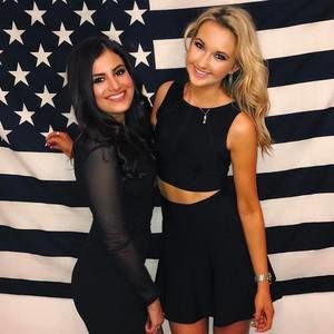 Meet your Posher, Caitlin