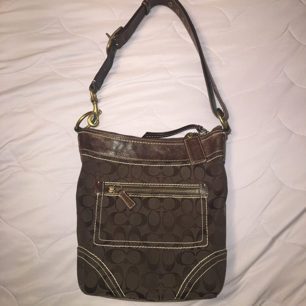 Coach brown shoulder bag