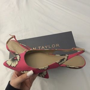 Ann Taylor flats