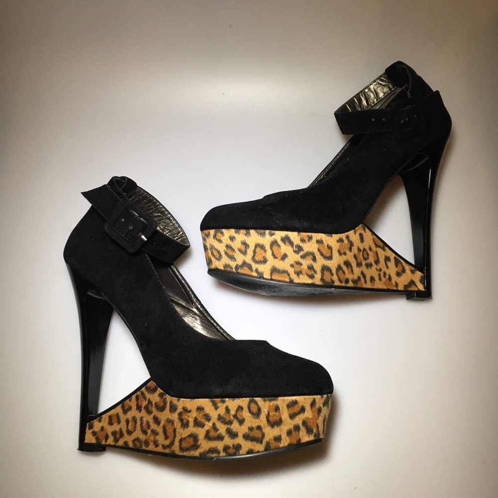 Black & Leopard FRH Heels Sz 6.5