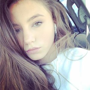 Meet your Posher, Masha