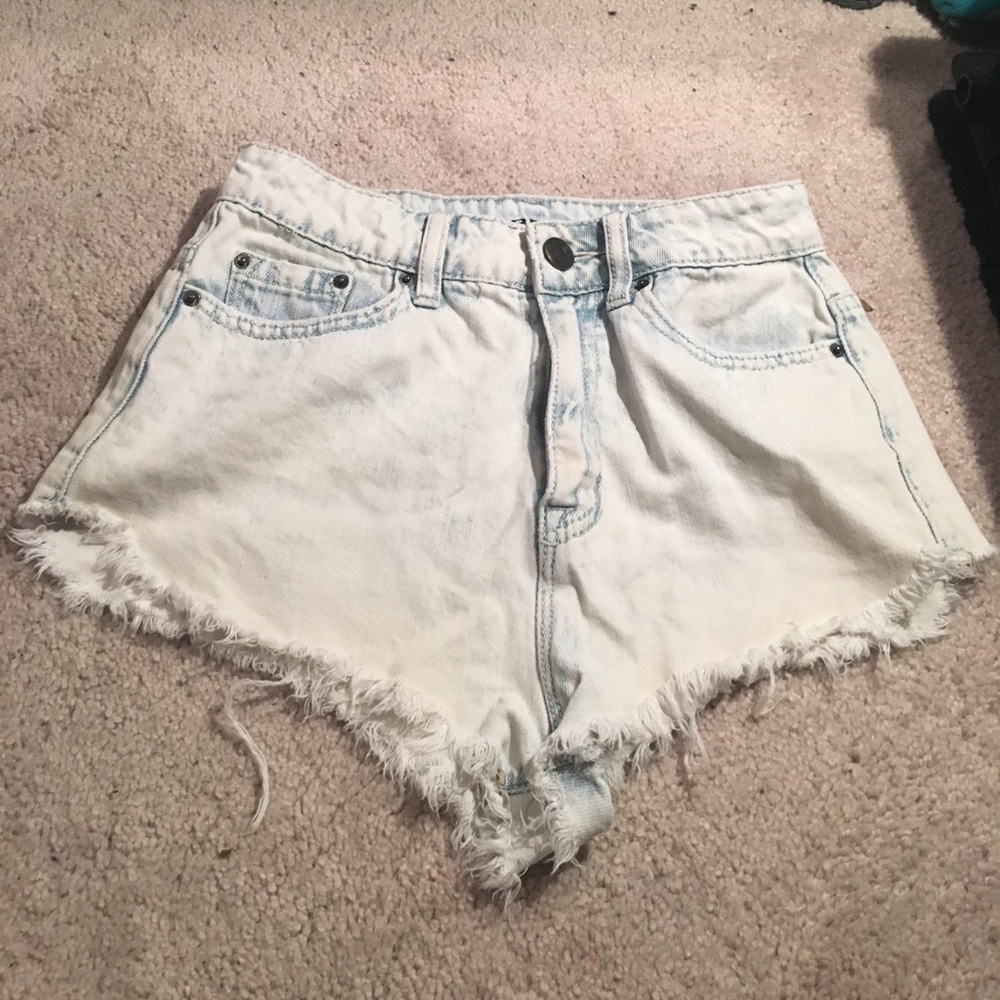 Light wash super high rise dolphin shorts