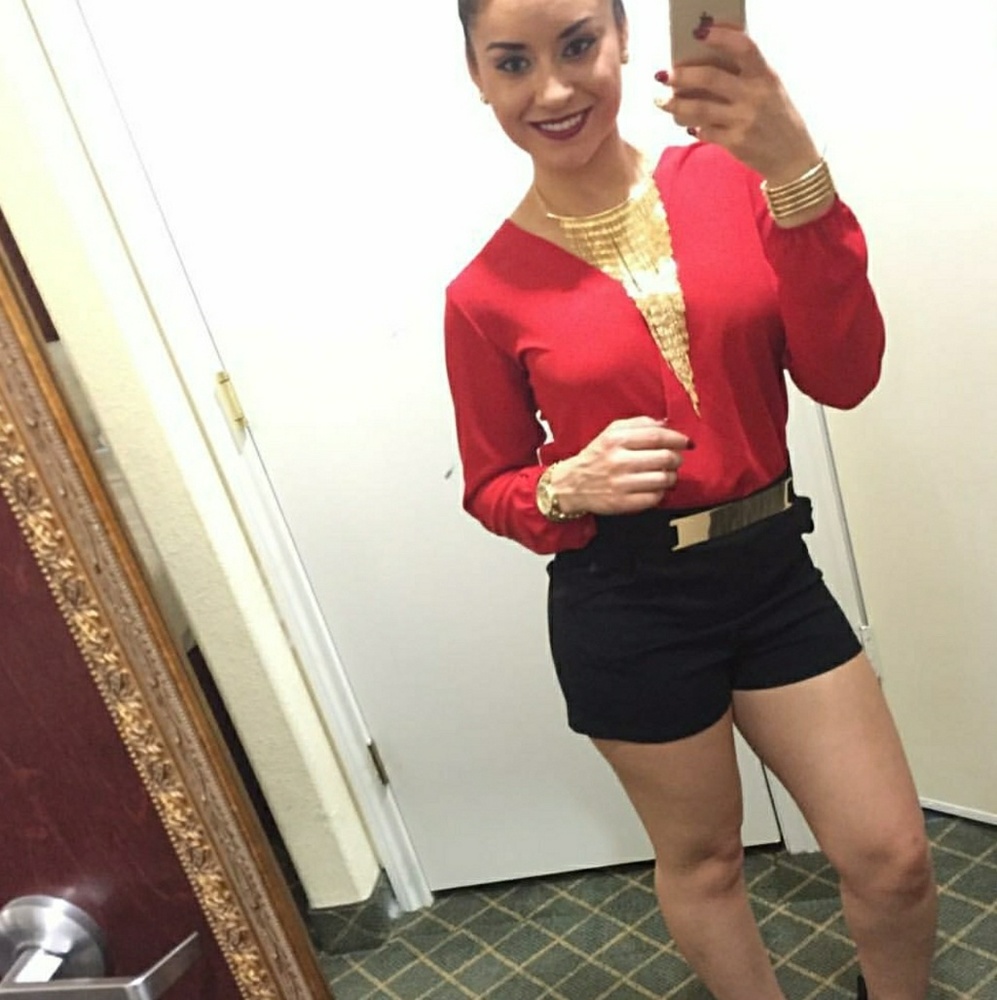 ✨✨SOLD✨✨Body suit/shorts.Great for a night out!