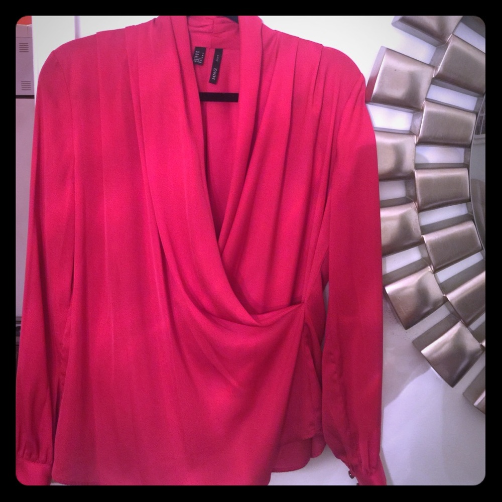 Red Mango Dress Shirt size Large