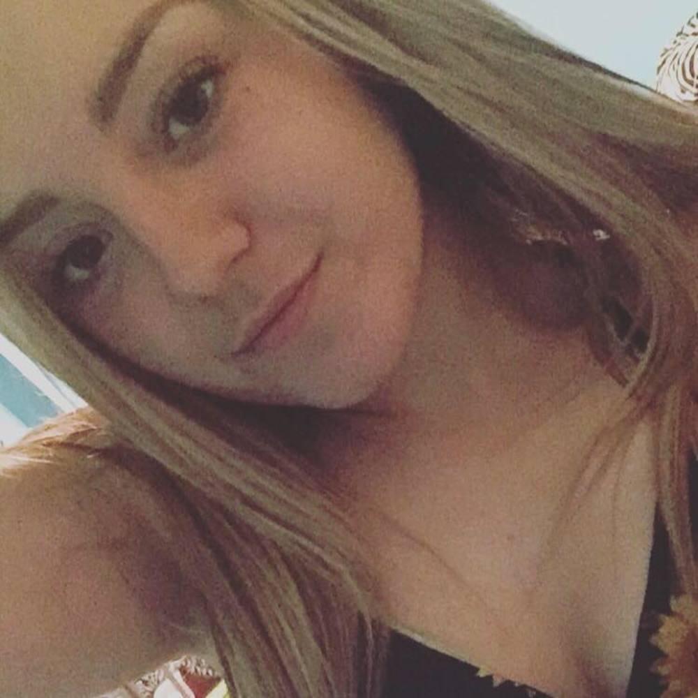 Meet your Posher, Lauren