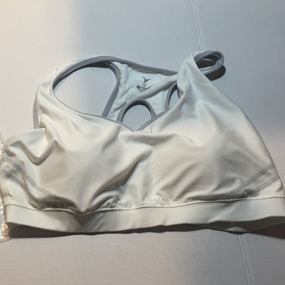 Old Navy active plus size sport bra