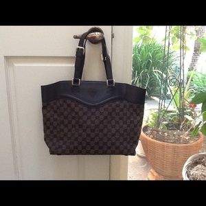 Gucci brown handbag