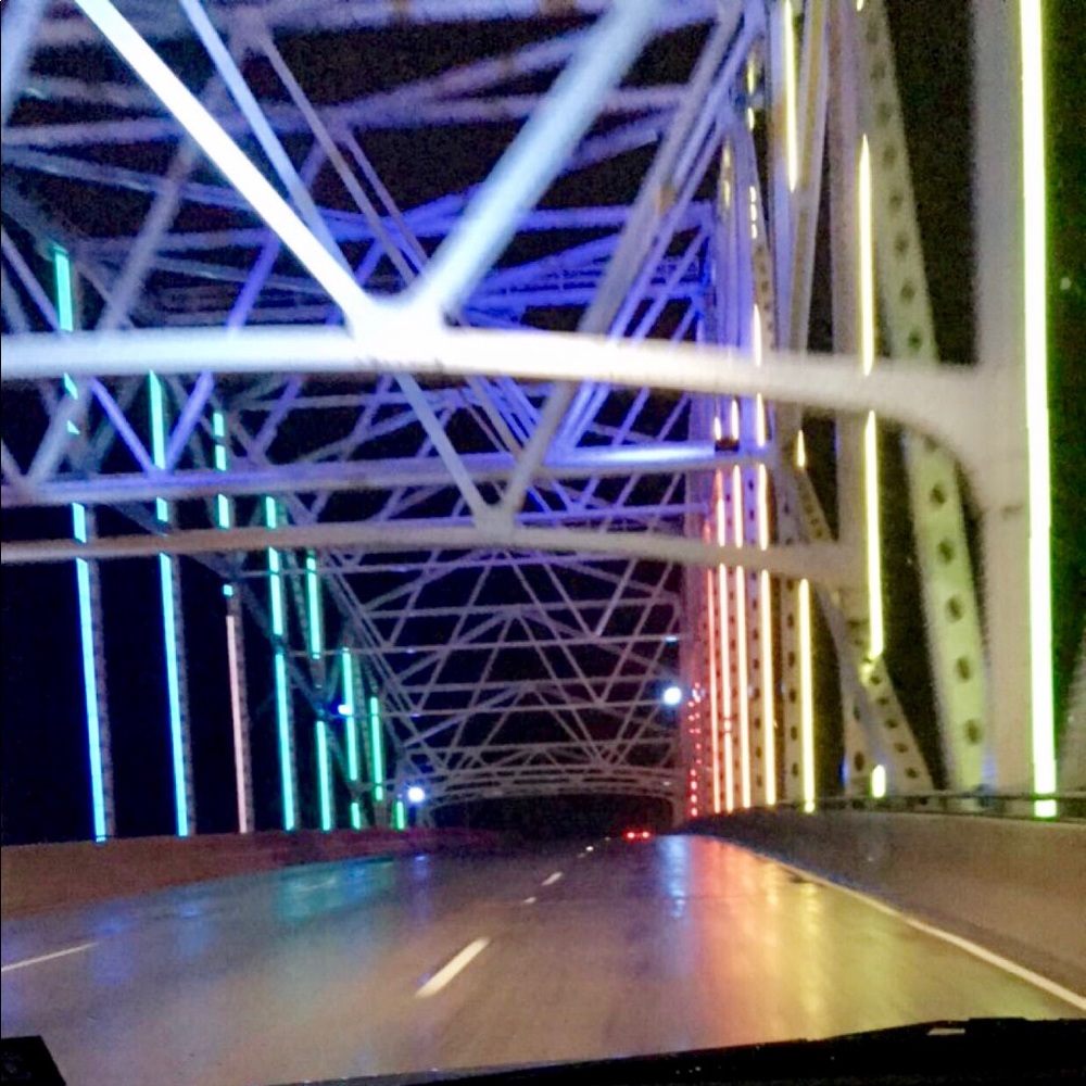 Meet your Posher, Enrique