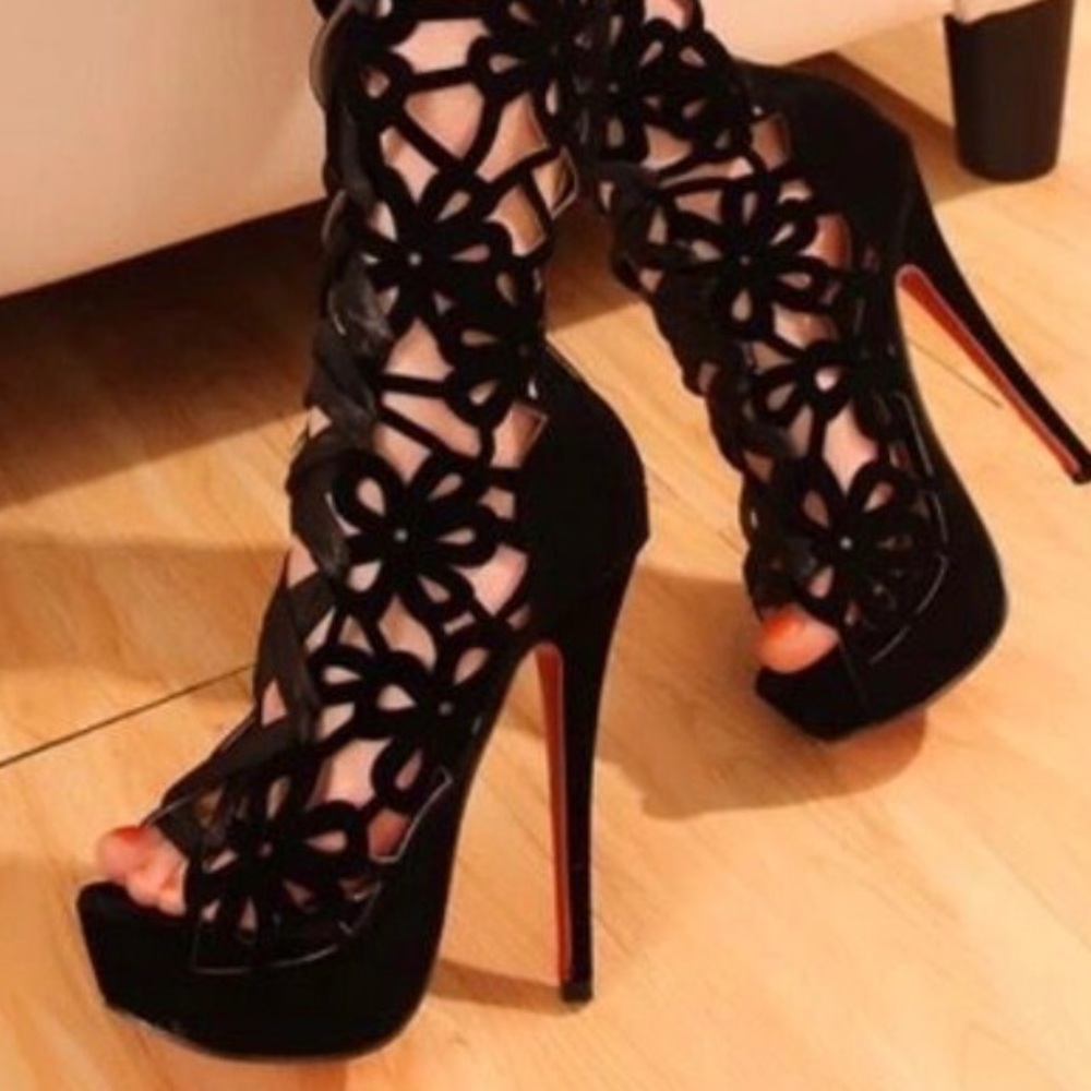 SALE Sexy heels
