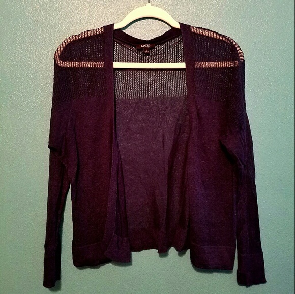 **SOLD**🔴 APT 9 Navy Cardigan Sz Large - Picture 2 of 3