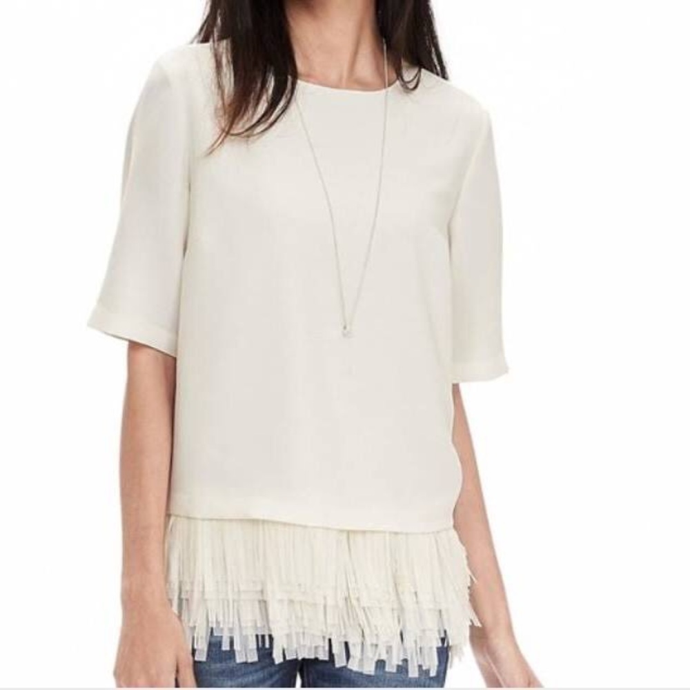 🌟NWOT Banana Republic white crepe fringe blouse🌟