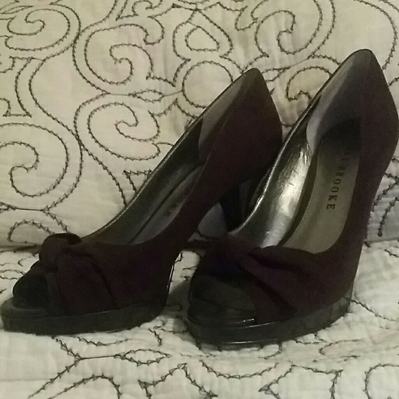 High heels - Picture 2 of 4