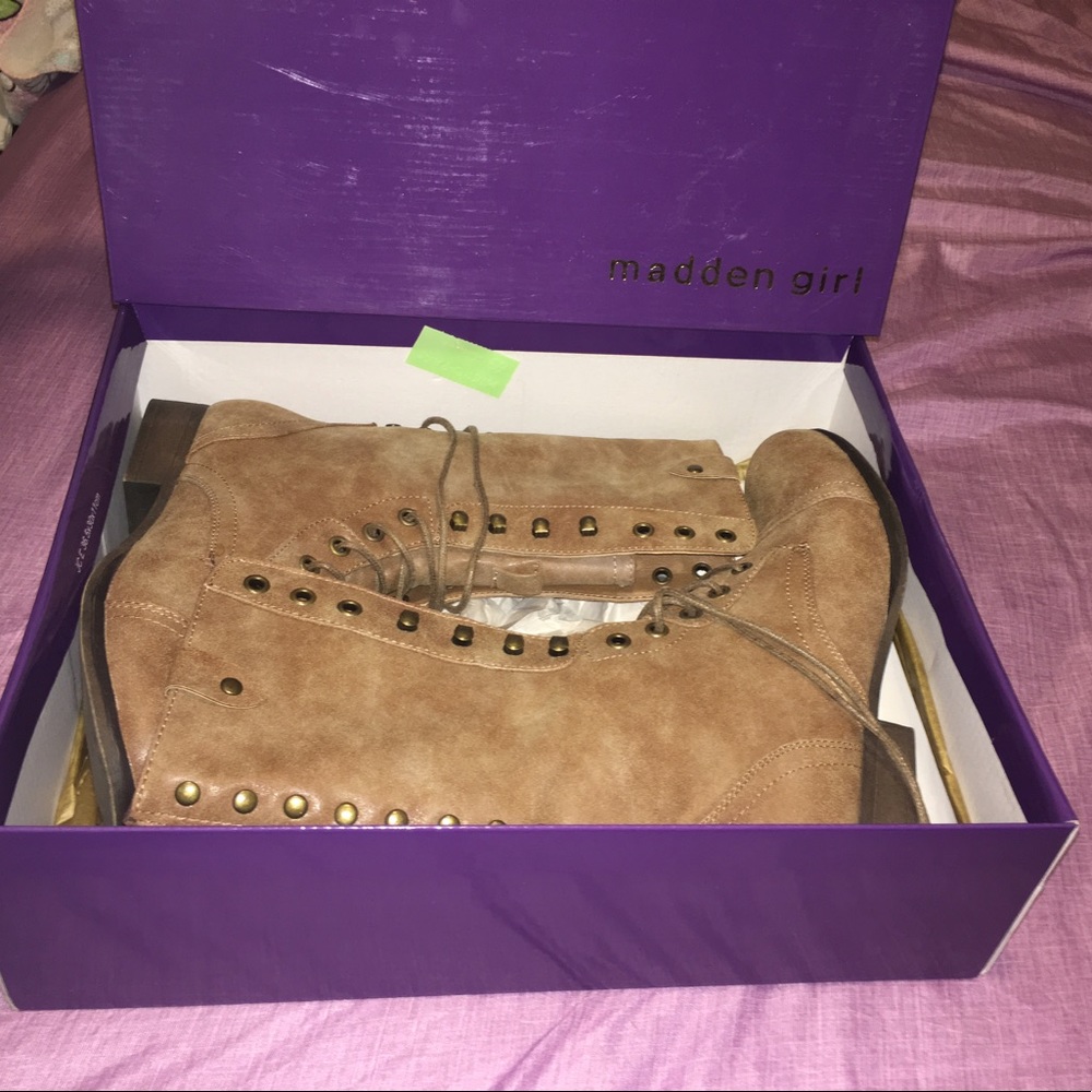 Madden girl boots