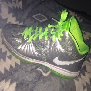 LeBron Retro 8's size 11