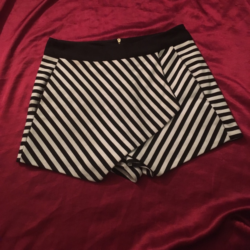🎀 xoxo shorts