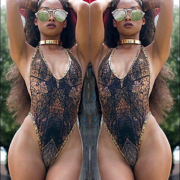 🆕 It's Here High Fashion Push-up Monokini Suit - Picture 5 of 8