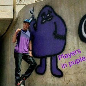 Meet your Posher, Thomas