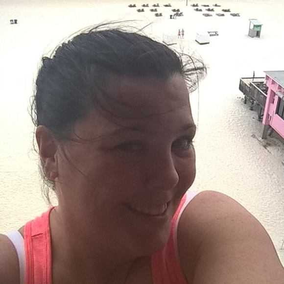 Meet your Posher, Robin - Picture 1 of 1