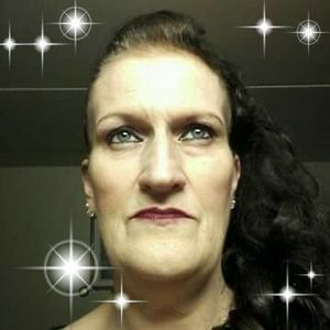 Meet your Posher, Deborah