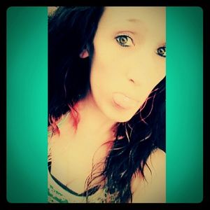 Meet your Posher, Christine