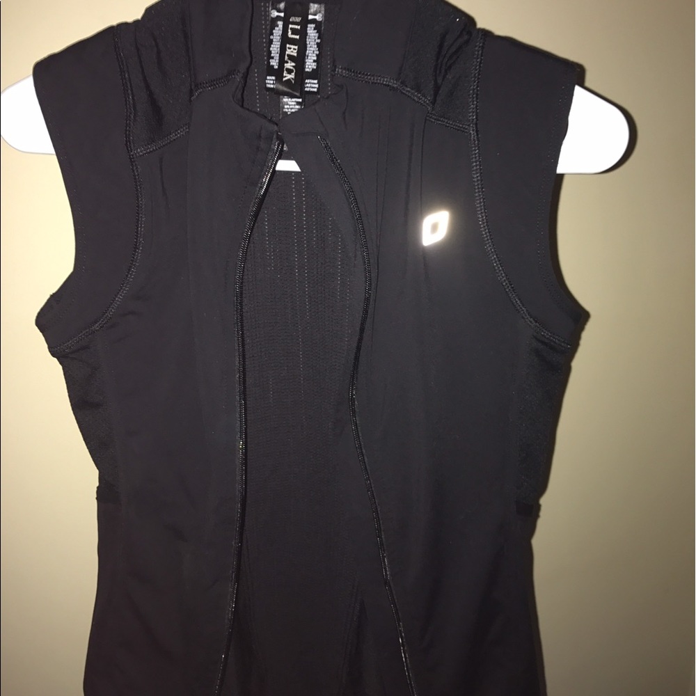 Lorna Jane black mesh back vest