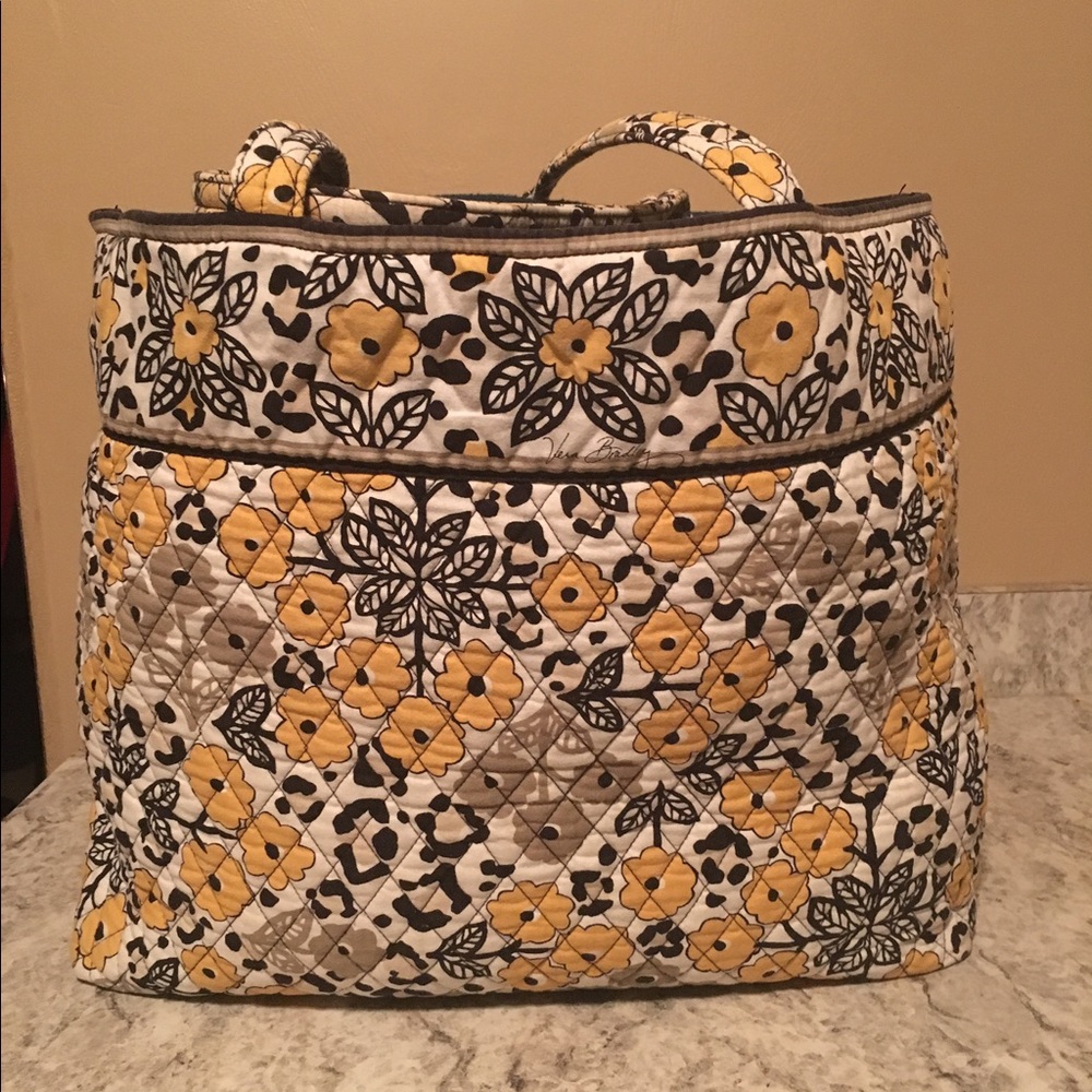 Vera Bradley Grand Tote Bag.