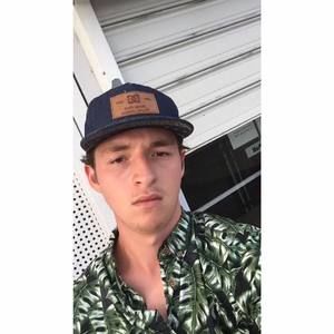 Meet your Posher, Victor