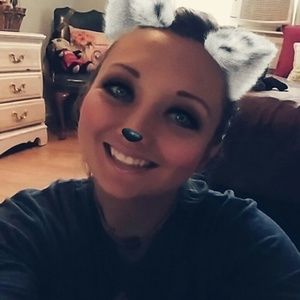 Meet your Posher, Shawna