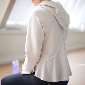 Lululemon Pull Me Over Hoodie