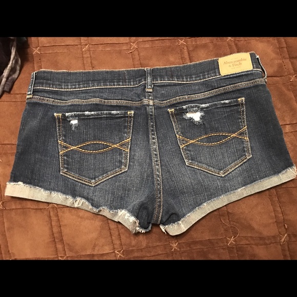 Abercrombie & Fitch blue jean shorts - Picture 2 of 3