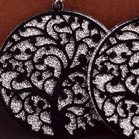 New!! Round Tree Of Life Earrings Sparkly Gold - Picture 5 of 7