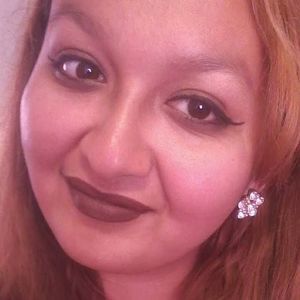 Meet your Posher, Esther