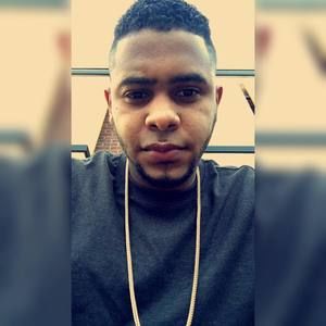 Meet your Posher, Dionicio