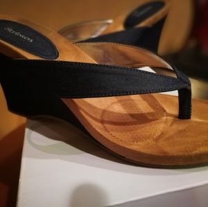 Style and co  wedge sandals