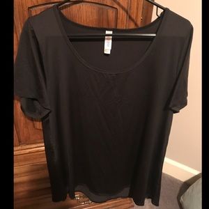 Lularoe XL black classic t