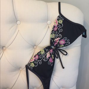 Athleta xs bathing suite top