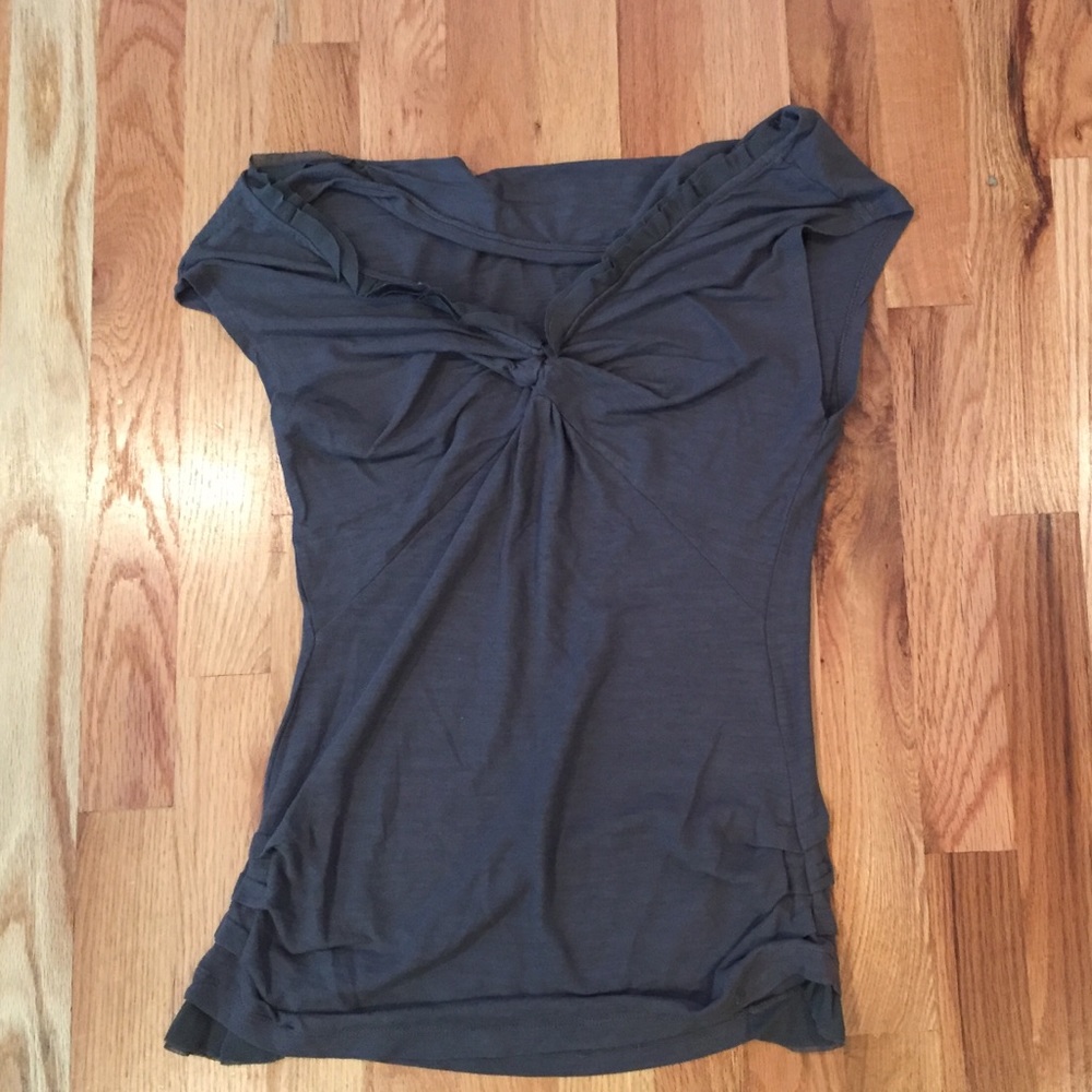 ANTHROPOLOGIE TOP VANESSA VIRGINIA GRAY XS SHIRT