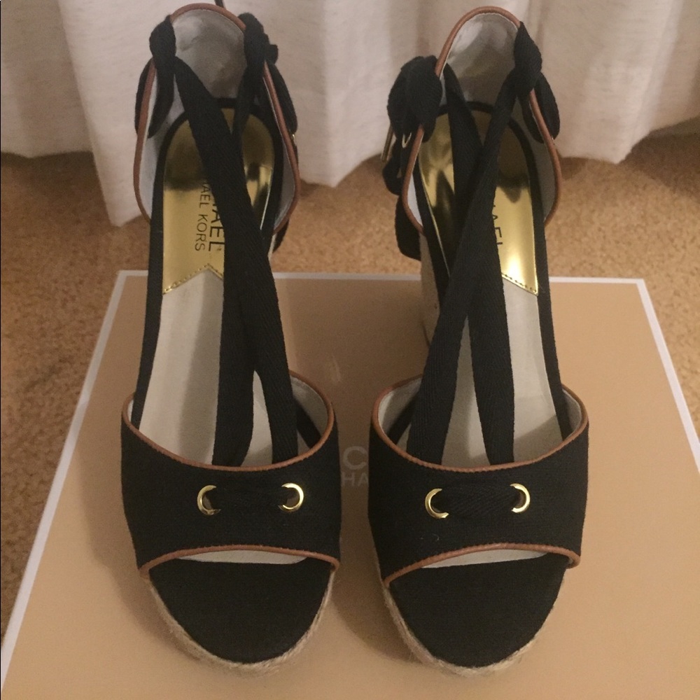 Michael Kors Lilah Wedge