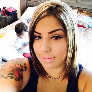 Meet your Posher, Hope