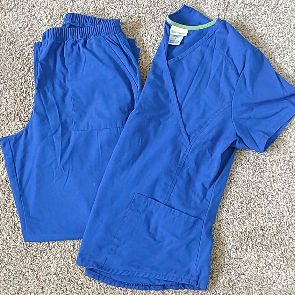 Medium Scrubs
