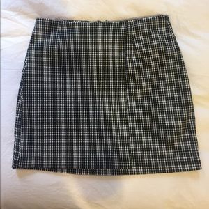 brandy melville skirt